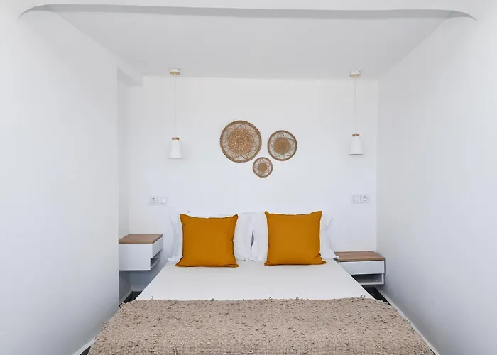 Andriana's Heavenly House Mandrakia