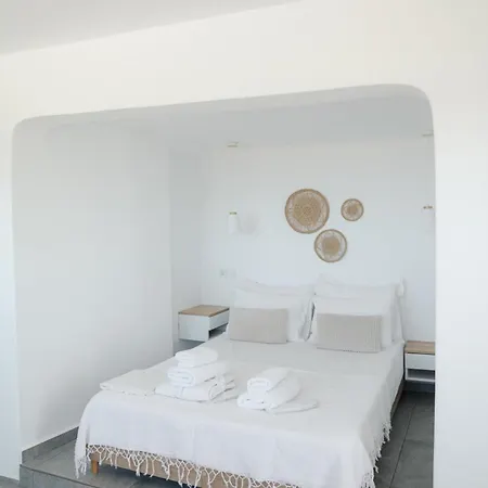 Andriana's Heavenly House Mandrakia