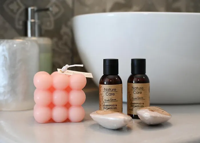 Andriana's Heavenly House * Mandrakia